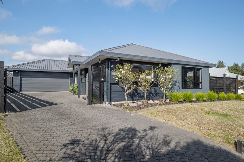 54 Balmoral Drive, Hilltop, Taupo - Carousel 1