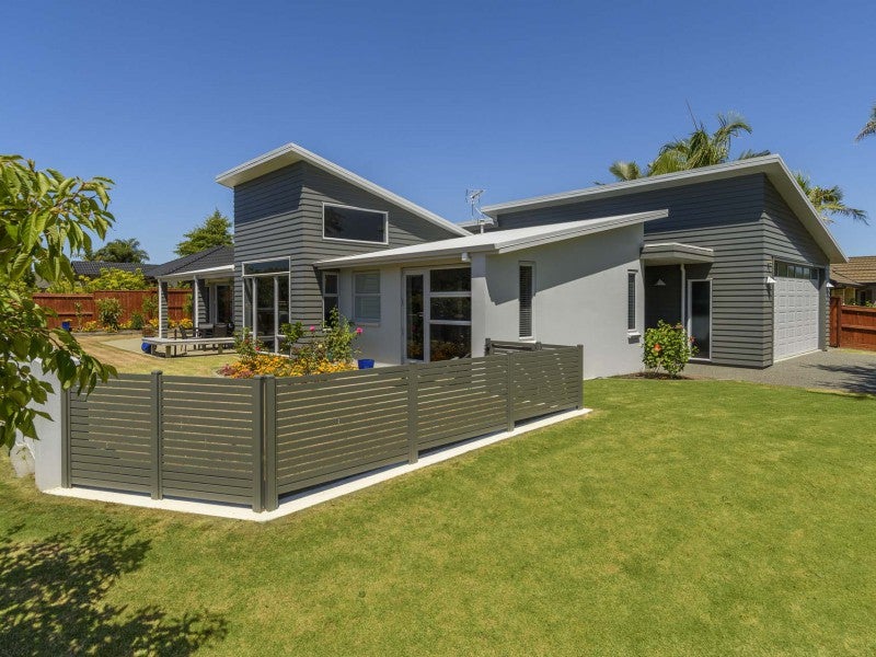 5 Redhaven Place, Bethlehem, Tauranga - Carousel 2