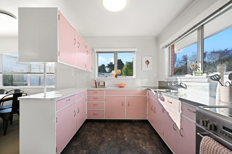 6A Morrow Avenue, St Andrews, Hamilton - Carousel 2