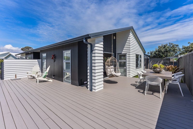 45 Seagrass Place, Otaki Beach, Otaki - Carousel 1