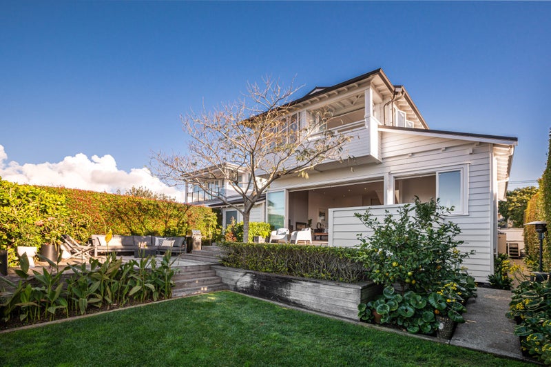 12 Mamie Street, Remuera, Auckland - Carousel 2