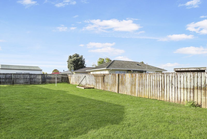 86 Maplesden Drive, Clendon Park, Auckland - Carousel 11