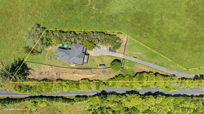 229 Skyhigh Road, Papakura - Carousel 23