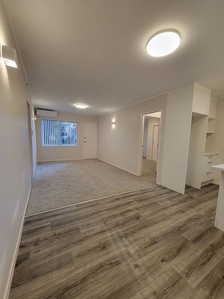 10/66 Astley Avenue, New Lynn, Auckland - Carousel 1