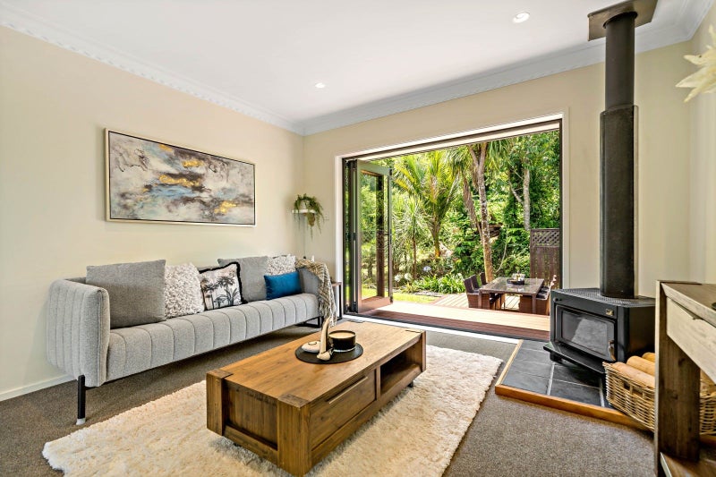 16A Impala Place, Hillsborough, Auckland - Carousel 2