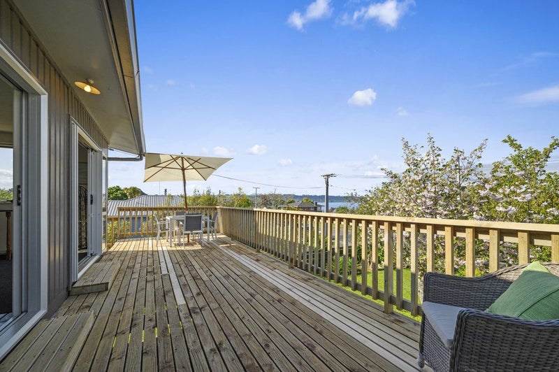 15 Ranginui Street, Ngongotaha, Rotorua - Carousel 2