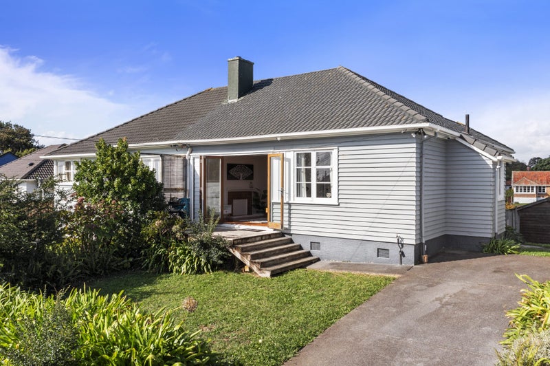 31 Scout Avenue, Mount Roskill, Auckland - Carousel 2