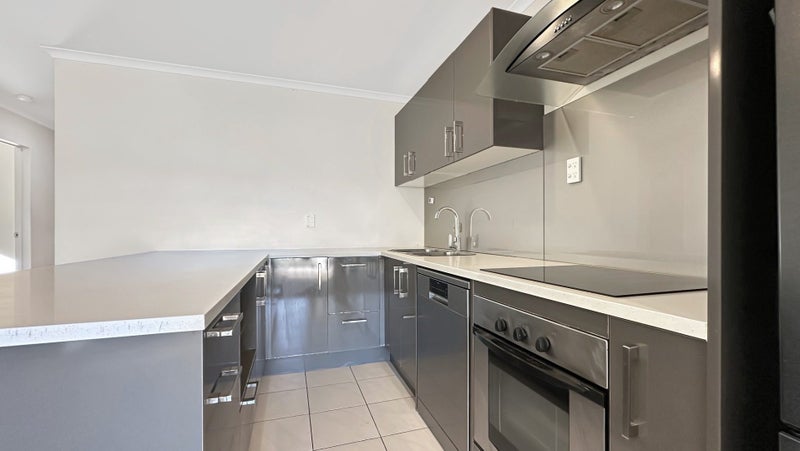 2D/47 Stanhope Road, Mount Wellington, Auckland - Carousel 2