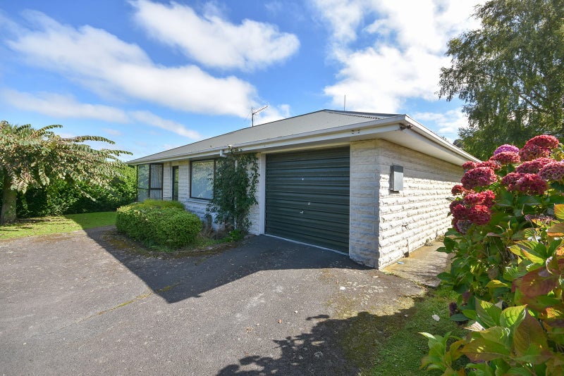 20A Jellicoe Crescent, Kaikorai, Dunedin - Carousel 1