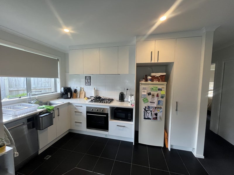 2/10 Mistry Place, Harrowfield, Hamilton - Carousel 2