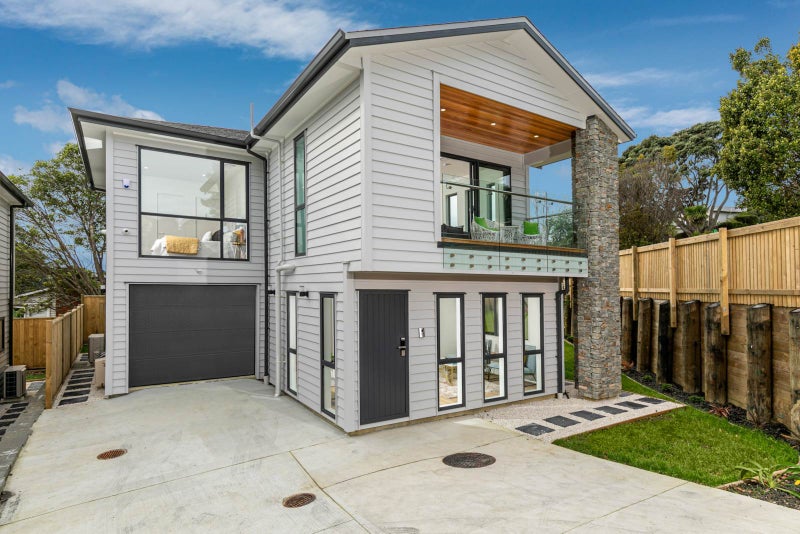 33A Philson Terrace, Browns Bay, Auckland - Carousel 1