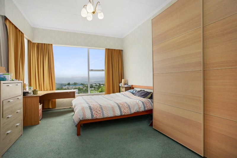 9 Apuka Street, Brooklyn, Wellington - Carousel 1