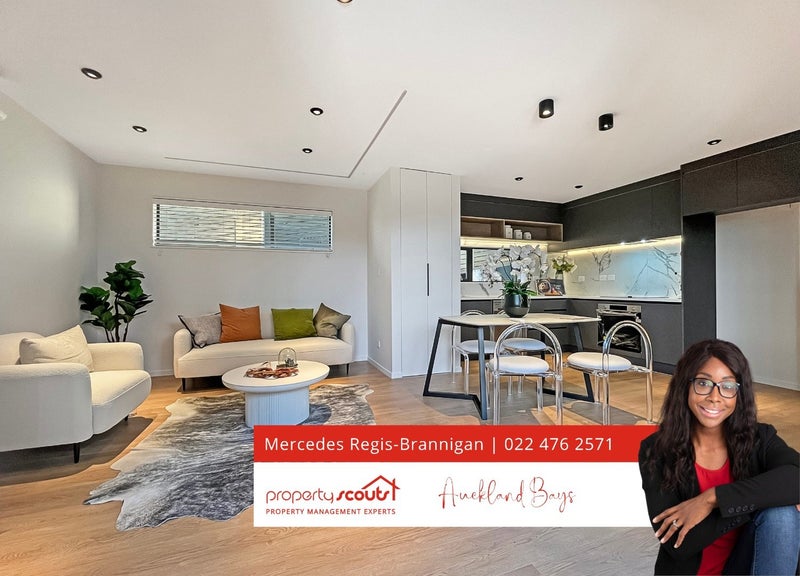 2/12 Manuwai Road, Torbay, Auckland - Carousel 1