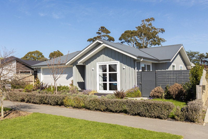 96 Leistrella Road, Hoon Hay, Christchurch - Carousel 1