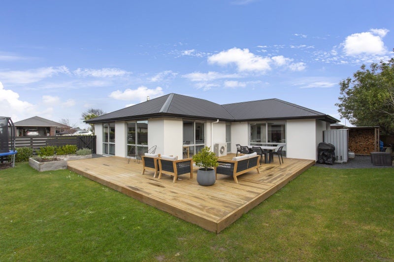 7 Lancaster Lane, Waldronville, Dunedin - Carousel 2