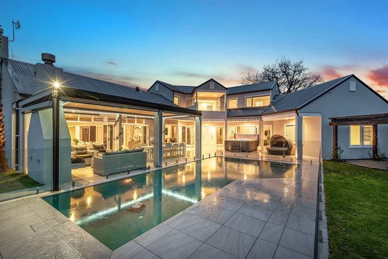 90 Roland Road, Greenhithe, Auckland - Carousel 1