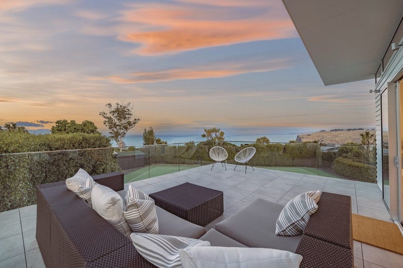 45 Taylors Mistake Road, Scarborough, Christchurch - Carousel 2