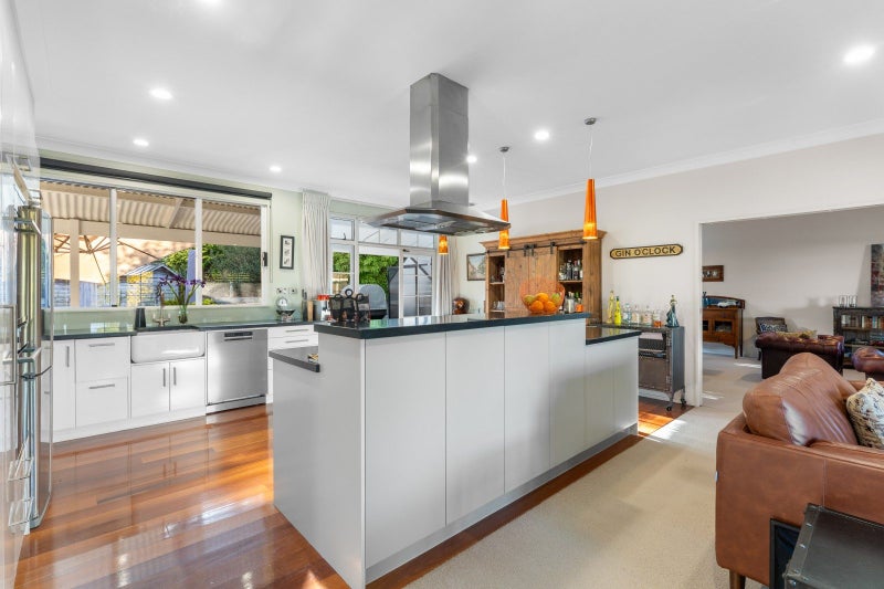 5 Lancewood Place, Otamatea, Whanganui - Carousel 2