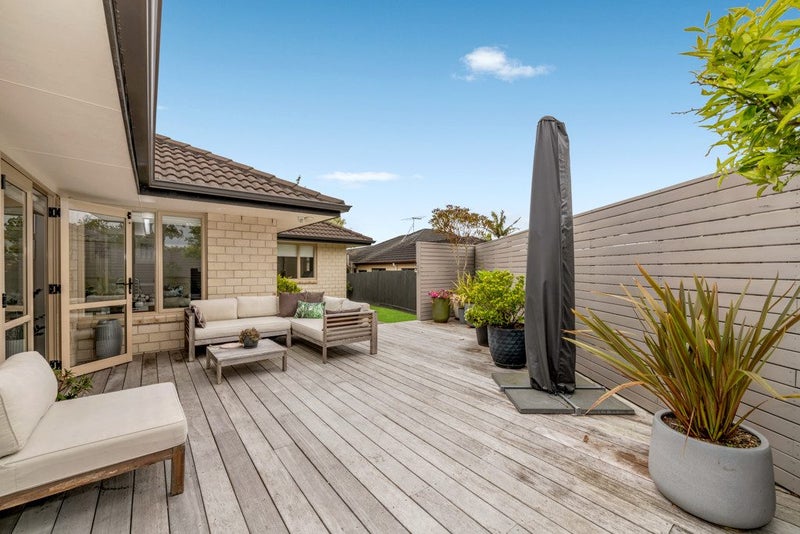 8 Glastry Close, East Tamaki Heights, Auckland - Carousel 2