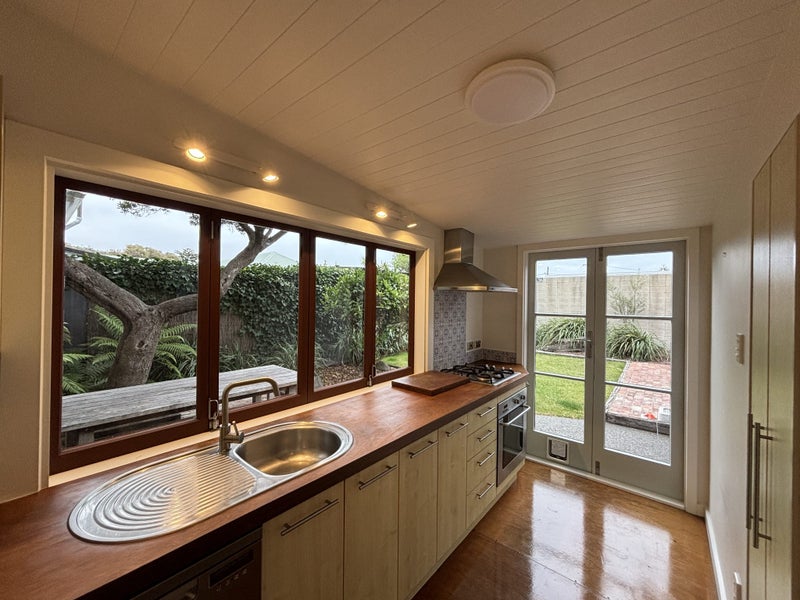 31 Dryden Street, Sumner, Christchurch - Carousel 2