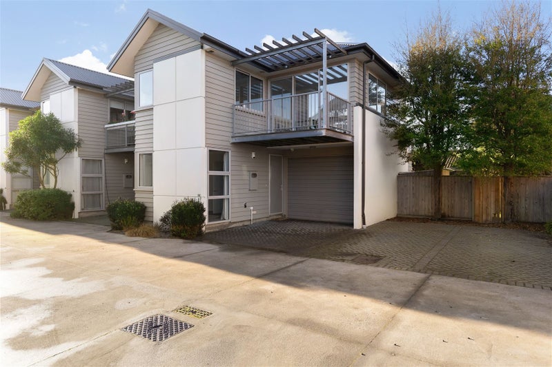 38J Southampton Street, Sydenham, Christchurch - Carousel 1