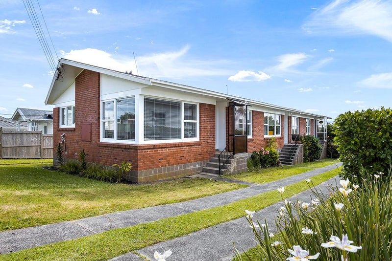 1/17 Jutland Road, Hauraki, Auckland - Carousel 1