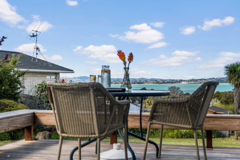 30 Churchill Road, Cockle Bay, Auckland - Carousel 1