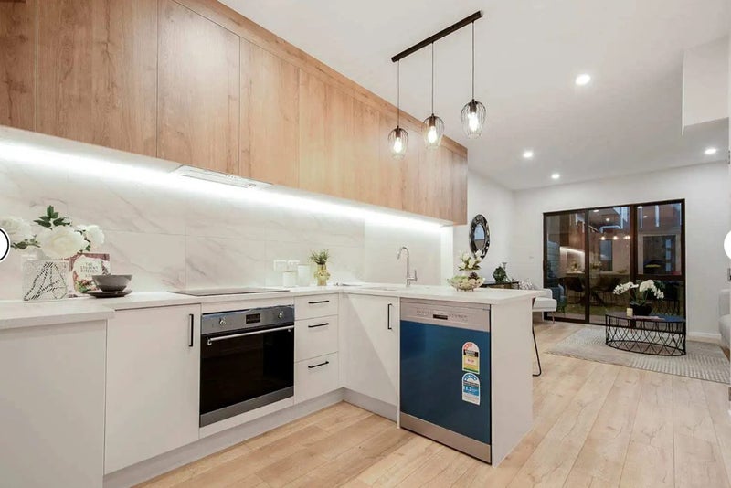 3/6 Kereru Street, Henderson, Auckland - Carousel 2