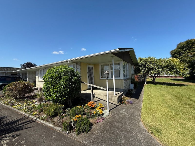 5 Kensington Place, Fairfield, Hamilton - Carousel 2