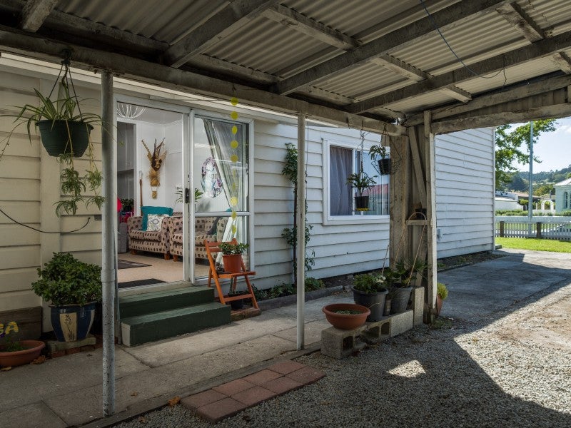 28 Ormond Road, Whataupoko, Gisborne - Carousel 2