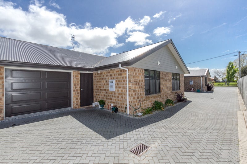 31D Willoughby Street, Whitiora, Hamilton - Carousel 1