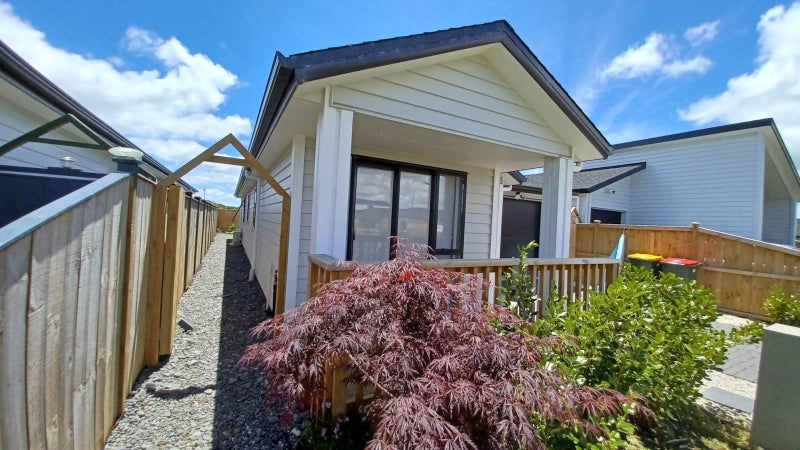 20 Waka Ama Road, Karaka, Papakura - Carousel 14