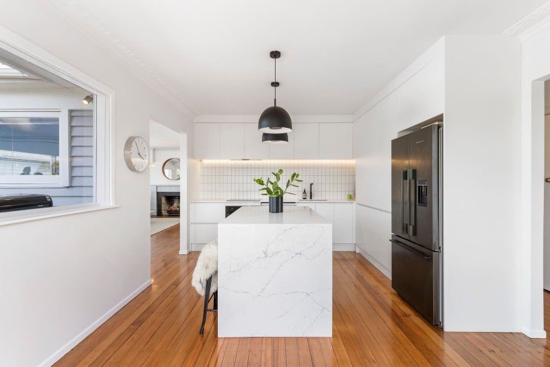 1/119 Exmouth Road, Northcote, Auckland - Carousel 2