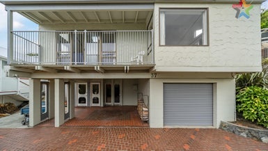 37 Tilbury Street, Fairfield, Lower Hutt - Carousel 1