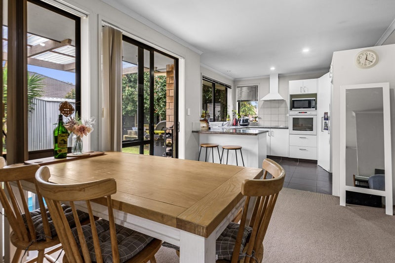 48 Roxbury Place, Papamoa Beach, Papamoa - Carousel 2