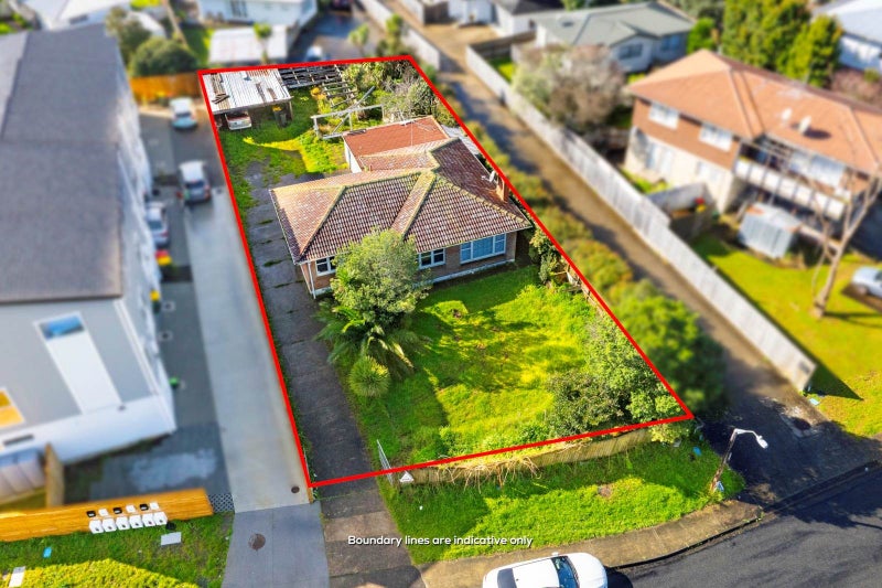 13 Blenheim Street, Glenfield, Auckland - Carousel 2