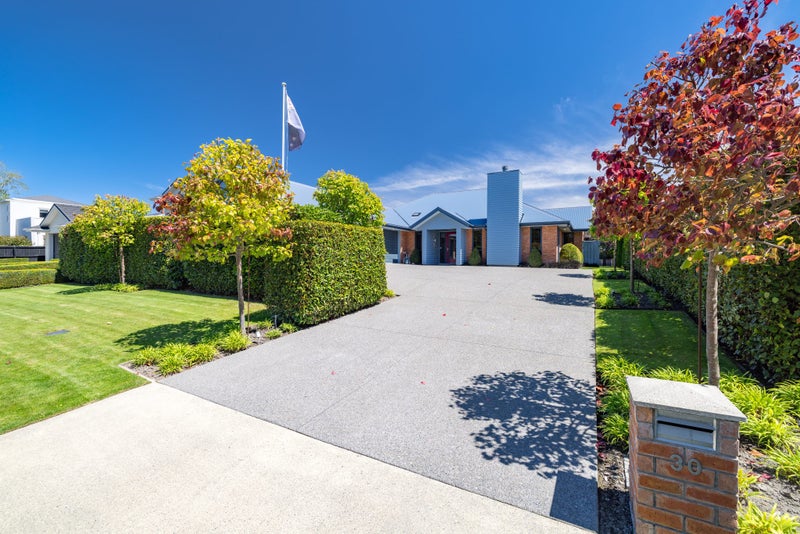 30 Glen Oaks Drive, Northwood, Christchurch - Carousel 1