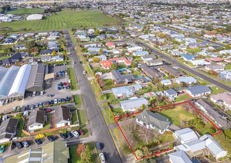 27 Devon Road, Springvale, Whanganui - Carousel 35