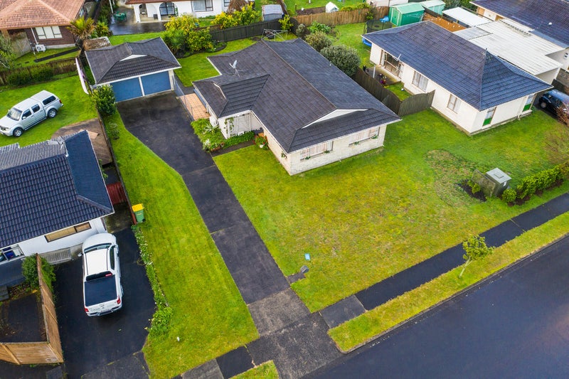 3 Glengowan Place, Conifer Grove, Takanini - Carousel 15