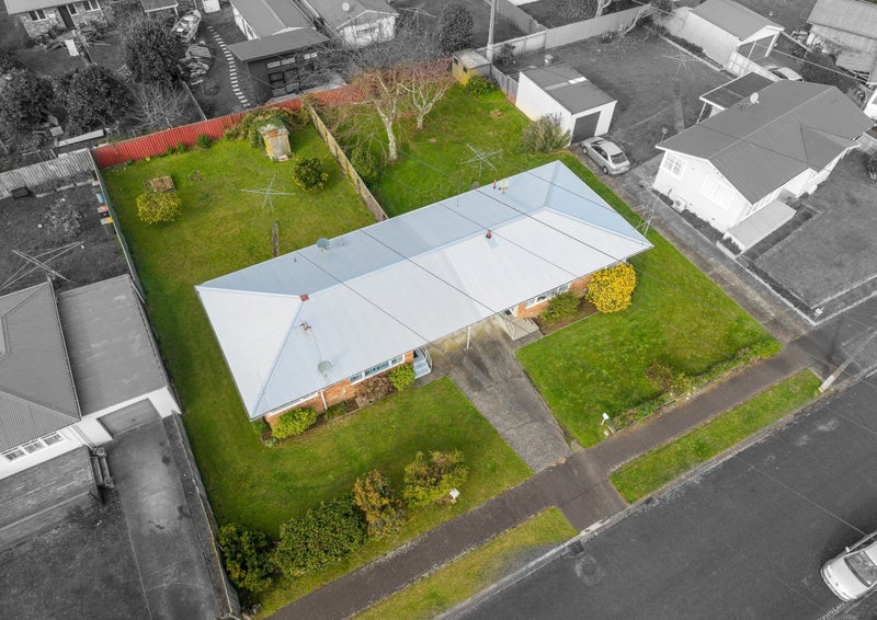 36 Sheridan Street, Silverdale, Hamilton - Carousel 2