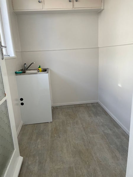 18A Sheridan Street, Silverdale, Hamilton - Carousel 13