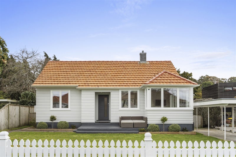 58 Jellicoe Drive, Hamilton East, Hamilton - Carousel 1