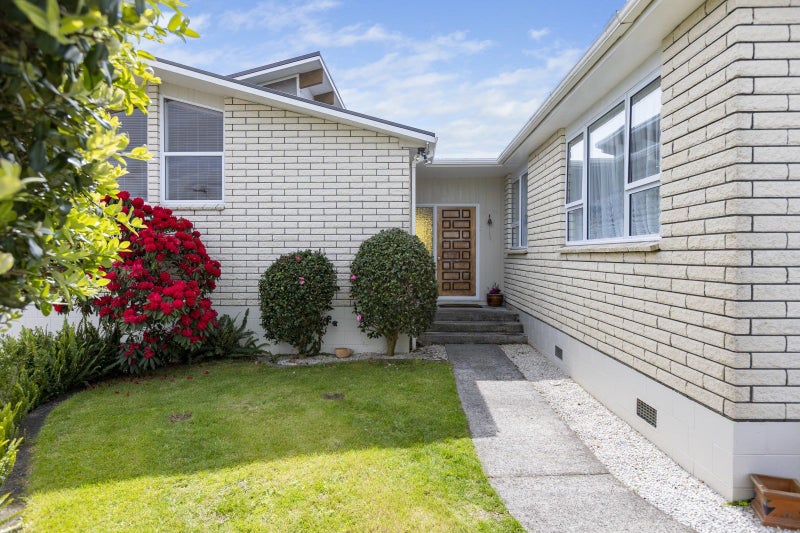 41 Discovery Place, Marfell, New Plymouth - Carousel 2