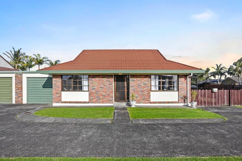 1/20 Sturges Road, Henderson, Auckland - Carousel 1