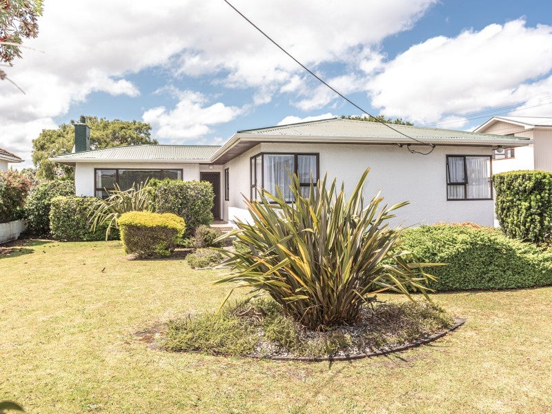 84 Totara Street, Tawhero, Whanganui - Carousel 1