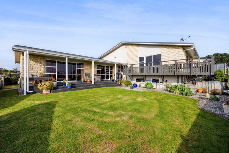 4A Meade Place, Bell Block, New Plymouth - Carousel 2