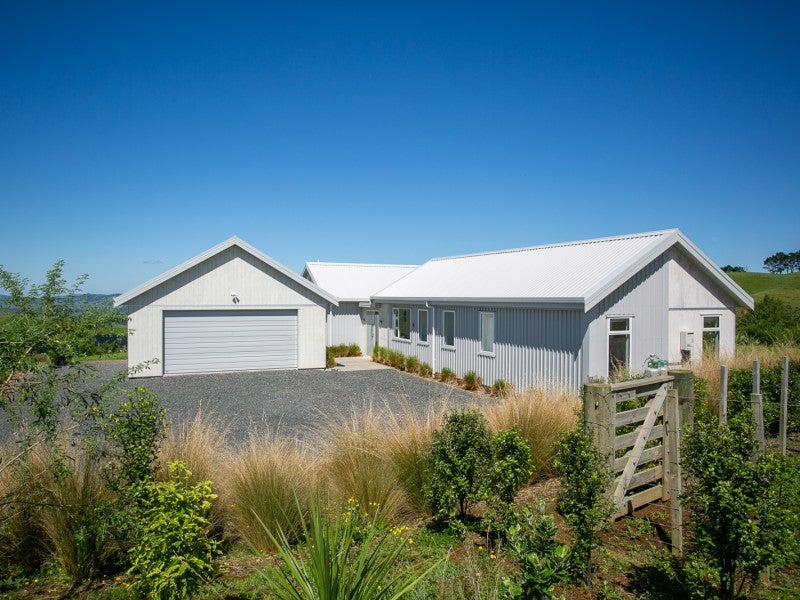 3/205 Oliver Road, Te Miro, Cambridge - Carousel 1