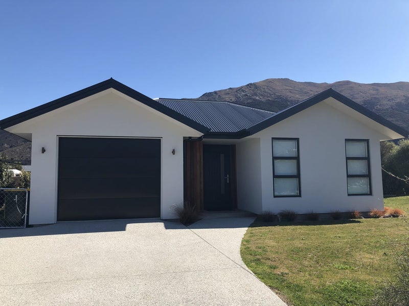 28 Hewson Crescent, Wanaka - Carousel 2