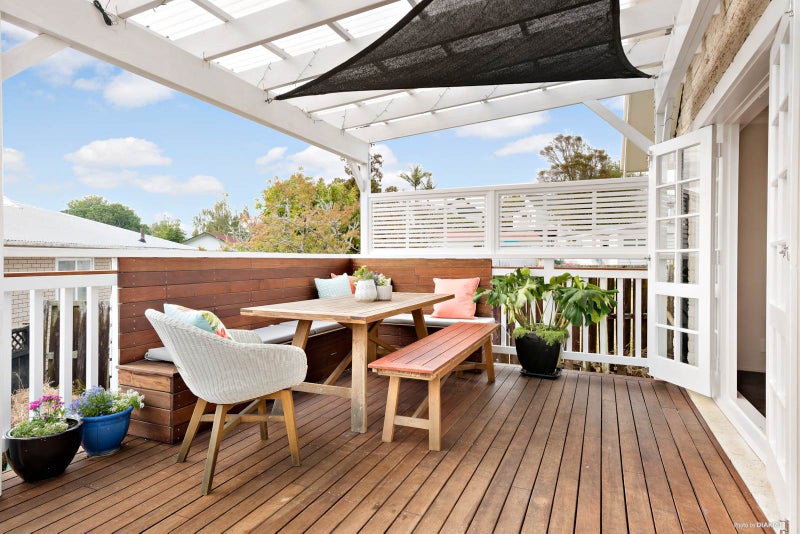 2/1 Benders Avenue, Hillcrest, Auckland - Carousel 2