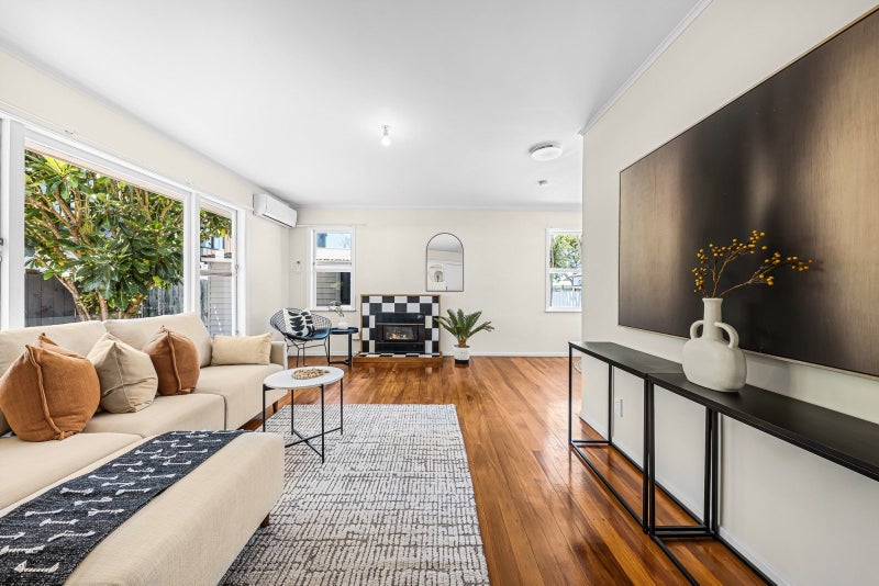 22 Eastdale Road, Avondale, Auckland - Carousel 2